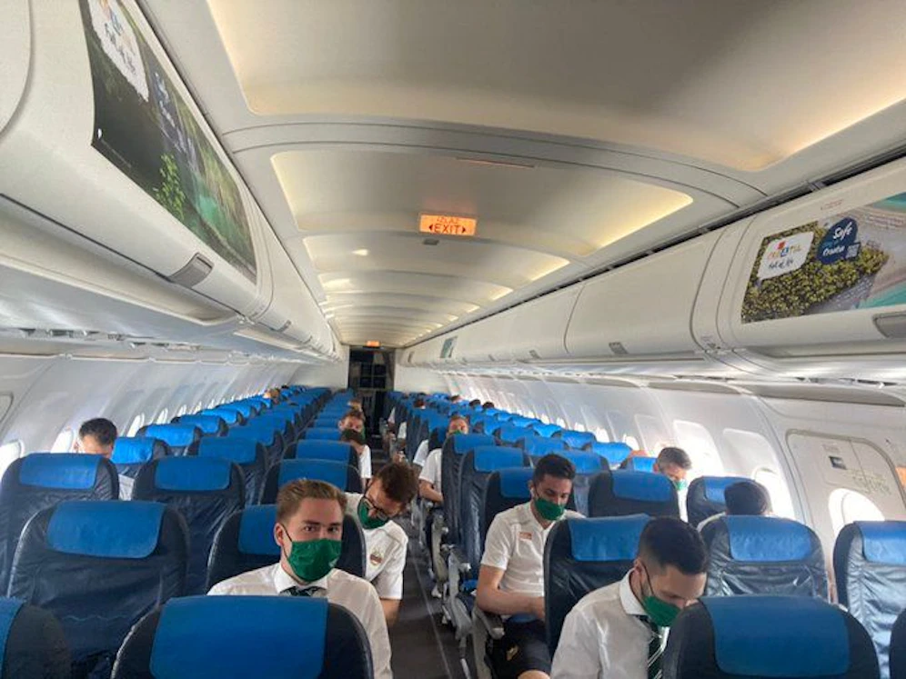 Die Rapid-Chartermaschine nach Prag. 