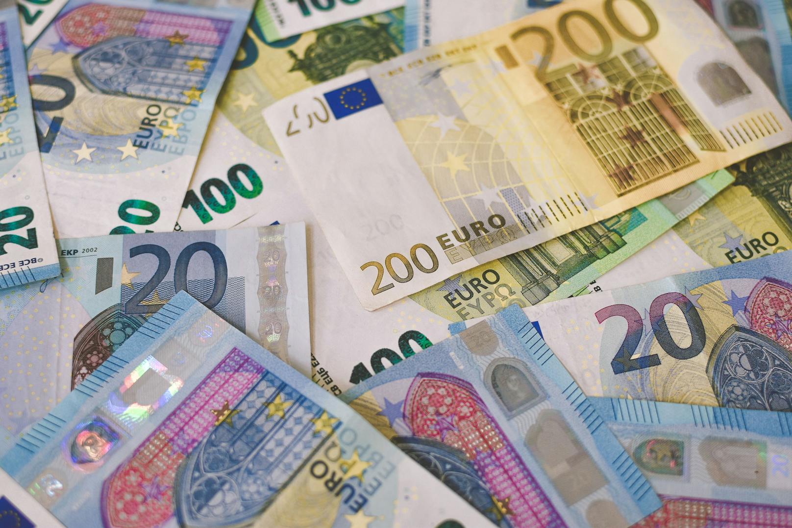 Ein Lotto-Spieler aus Niederösterreich darf sich über 300.000 Euro freuen.