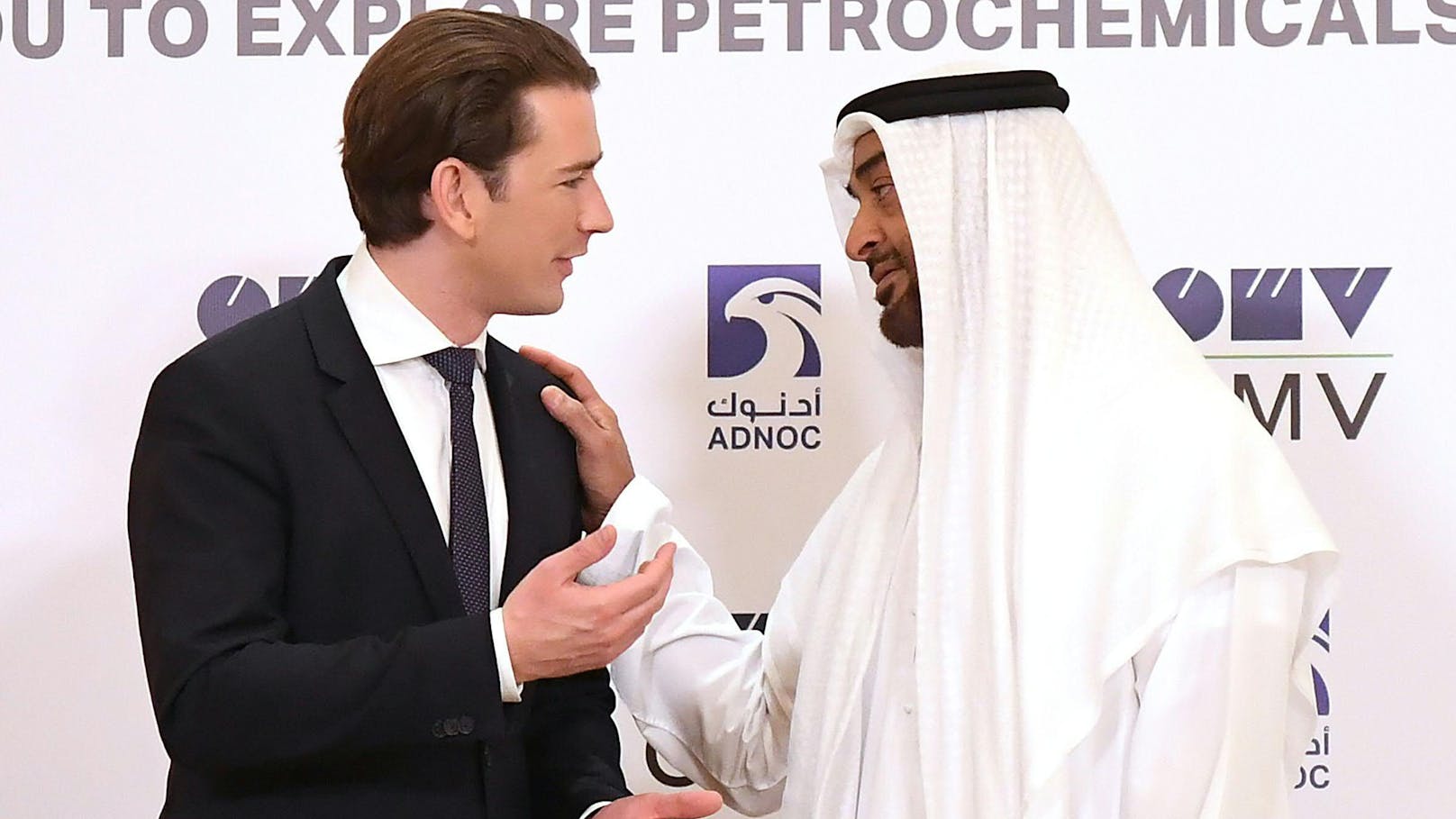 Bundeskanzler Sebastian Kurz mit Scheich Mohammed Bin Zayed al Nahyan, den Kronprinzen von Abu Dhabi, im Jahr 2019.