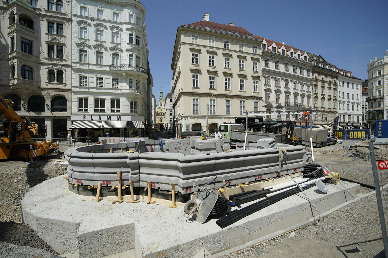 Bis 2019 war der "Donnerbrunnen" das optische Highlight des Neuen Markt in der Wiener City.
