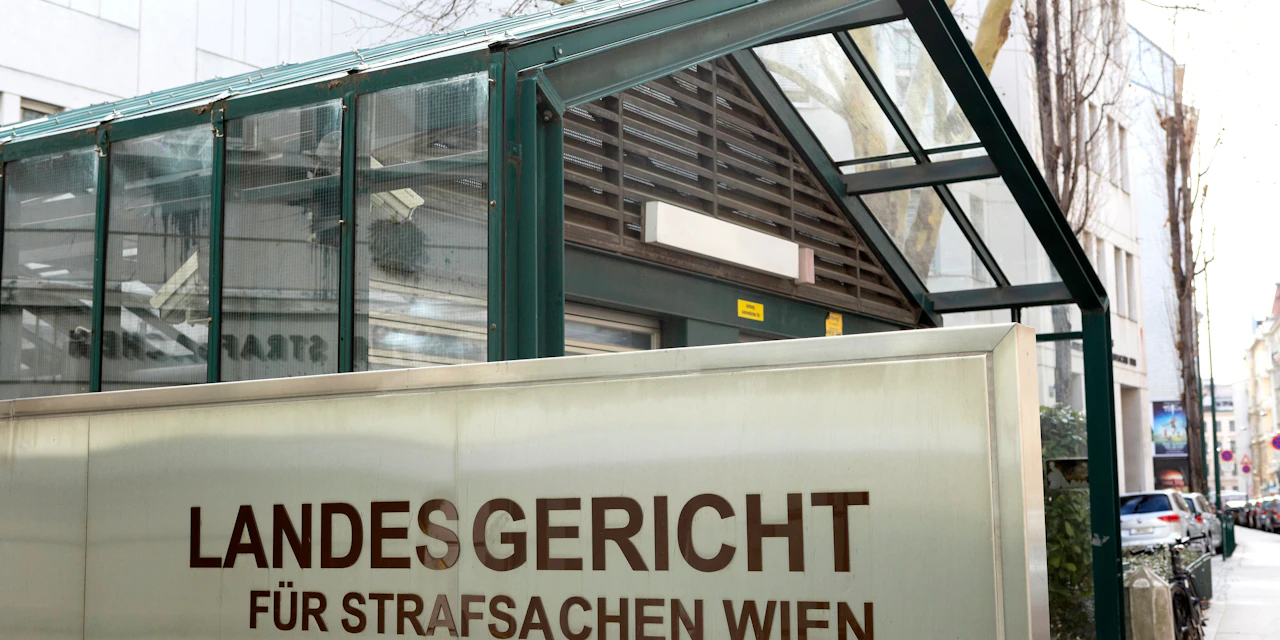 Opfer (14) lockte Räuber heim, Mutter rief Polizei - Vimarsana News