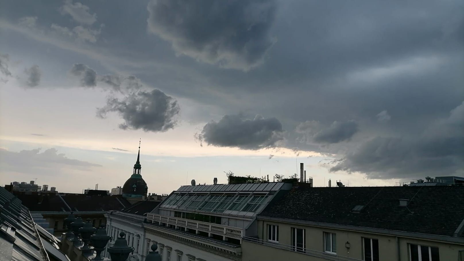 Am Mittwoch (28.07.2021) fegte ein schweres Unwetter über Wien hinweg.&nbsp;