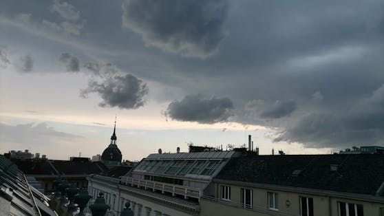 Am Mittwoch (28.07.2021) fegte ein schweres Unwetter über Wien hinweg. 
