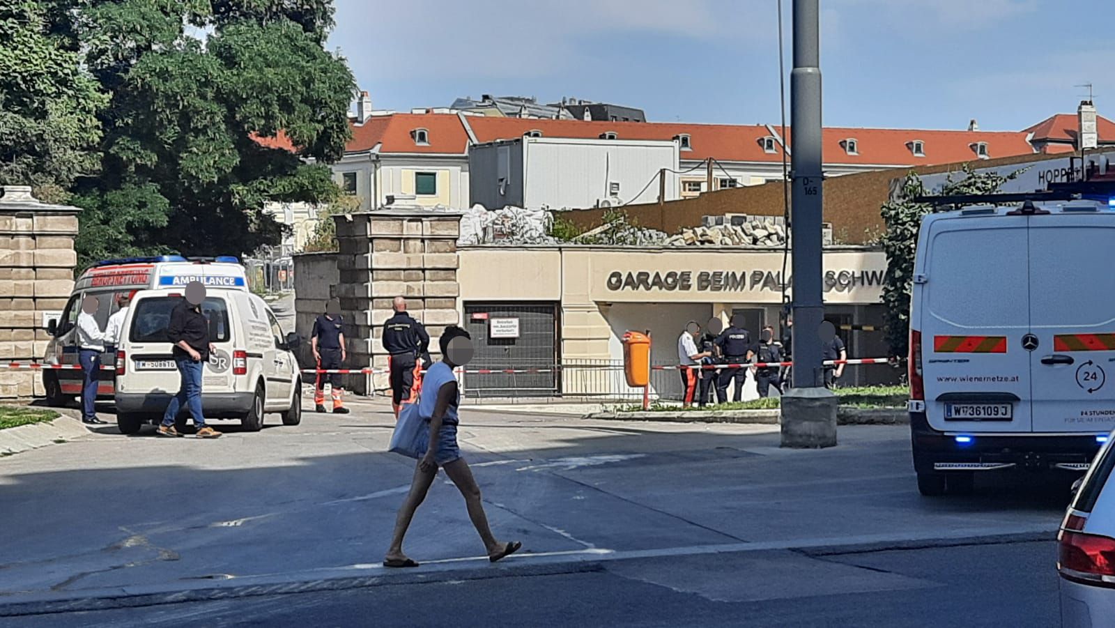 Der eintreffende Notarzt konnte nur noch den Tod der Männer feststellen.