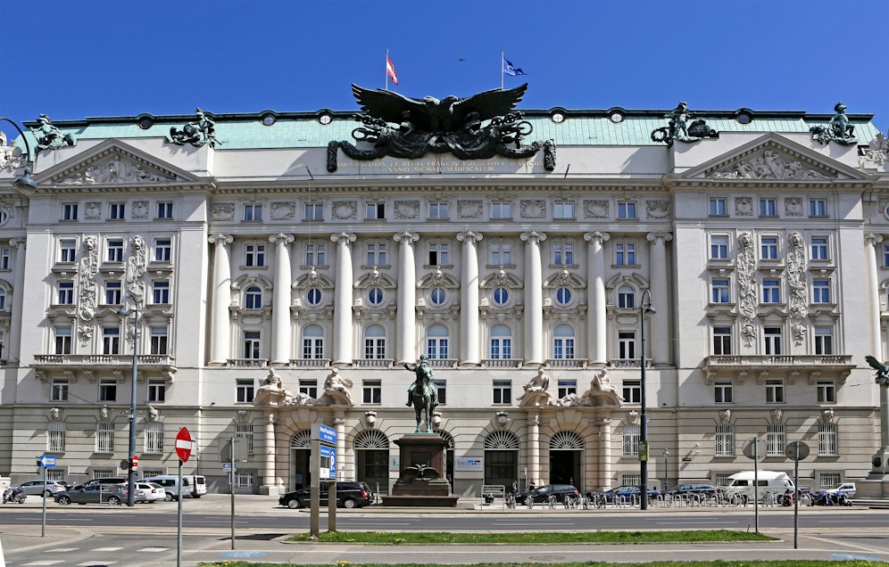 Das Sozial- und Wirtschaftsministerium am Stubenring 1 - im gleichen Gebäude, mit unterschiedlichen Corona-Regeln.