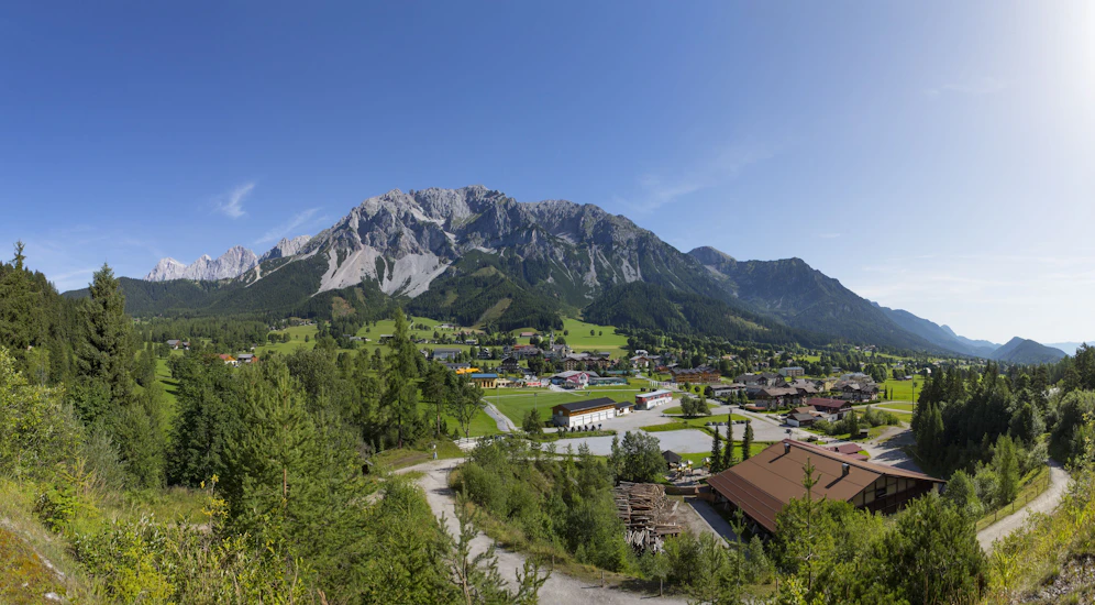 Blick auf Ramsau am Dachstein. Symbolbild