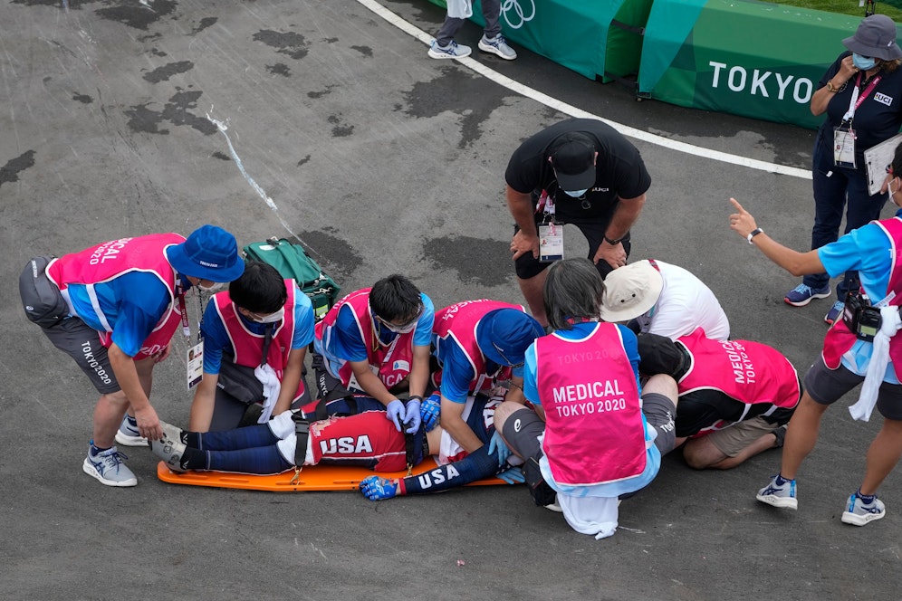 Connor Fields ist schwer zu Sturz gekommen. 