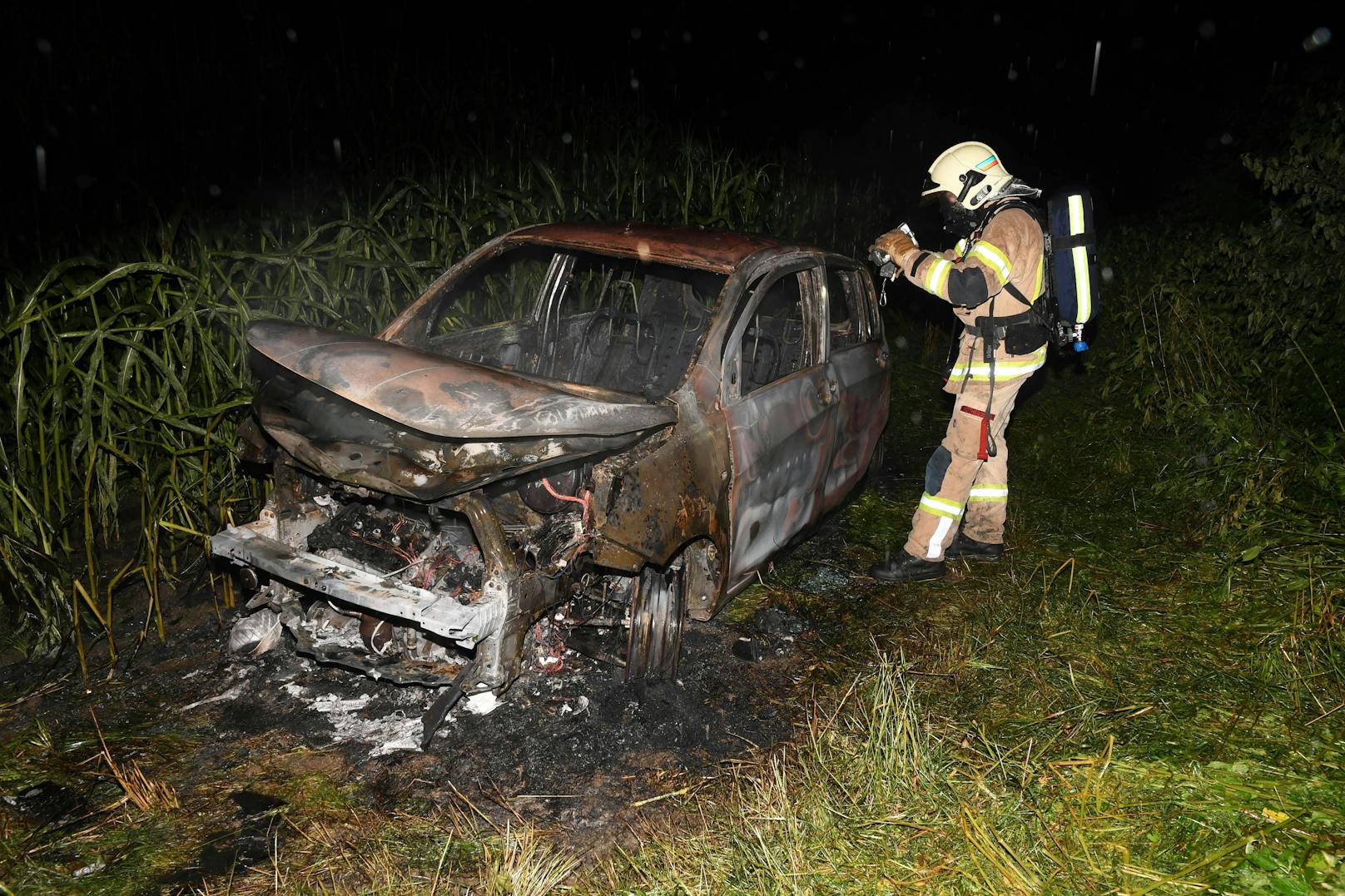 Fahrzeugbrand in Langkampfen, Bezirk Kufstein, am 30. Juli 2021