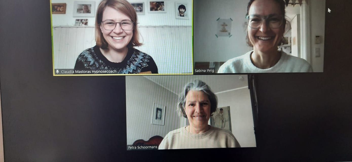 Bei Petra Schoormans, Sabina Ihrig und Claudia Mastoras kann man sich selbst heiraten.&nbsp;