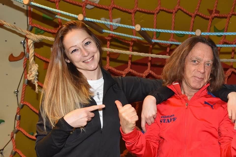 Leiterin Marijana Popovic mit dem ehemaligen Leiter Gerhard Hönigl.