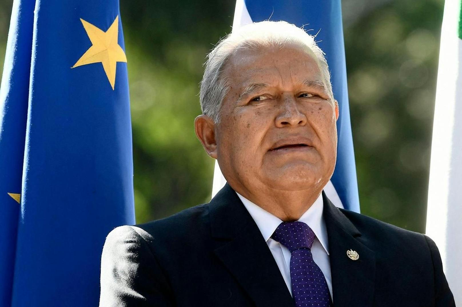 Gegen den 77-jährigen Ex-Präsidenten Sánchez Cerén ist vergangene Woche ein Haftbefehl ausgestellt worden.