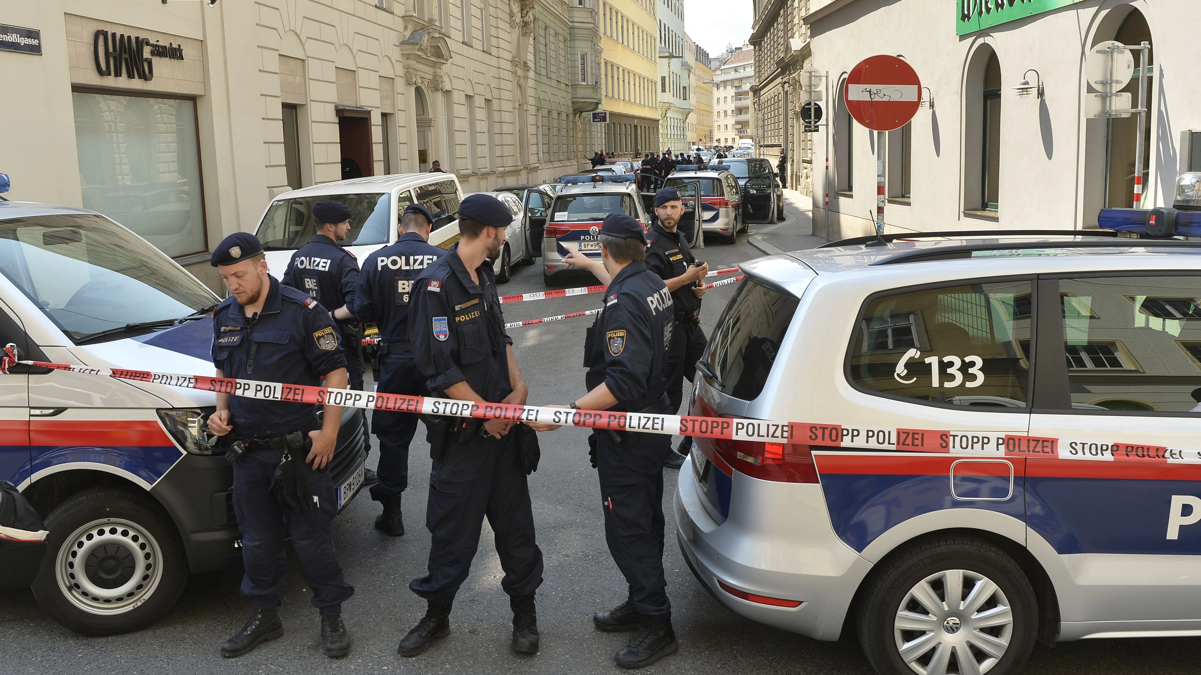 Die Polizei rückte zu 305 Frauenmorden aus.
