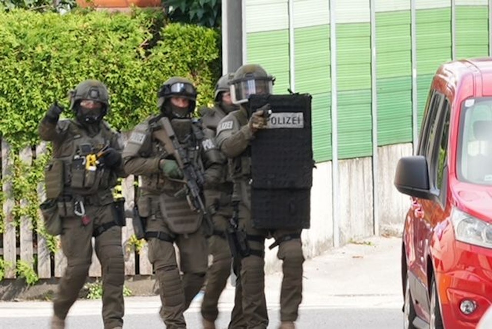 Die Cobra umstellt das Haus in Waidhofen an der Ybbs.