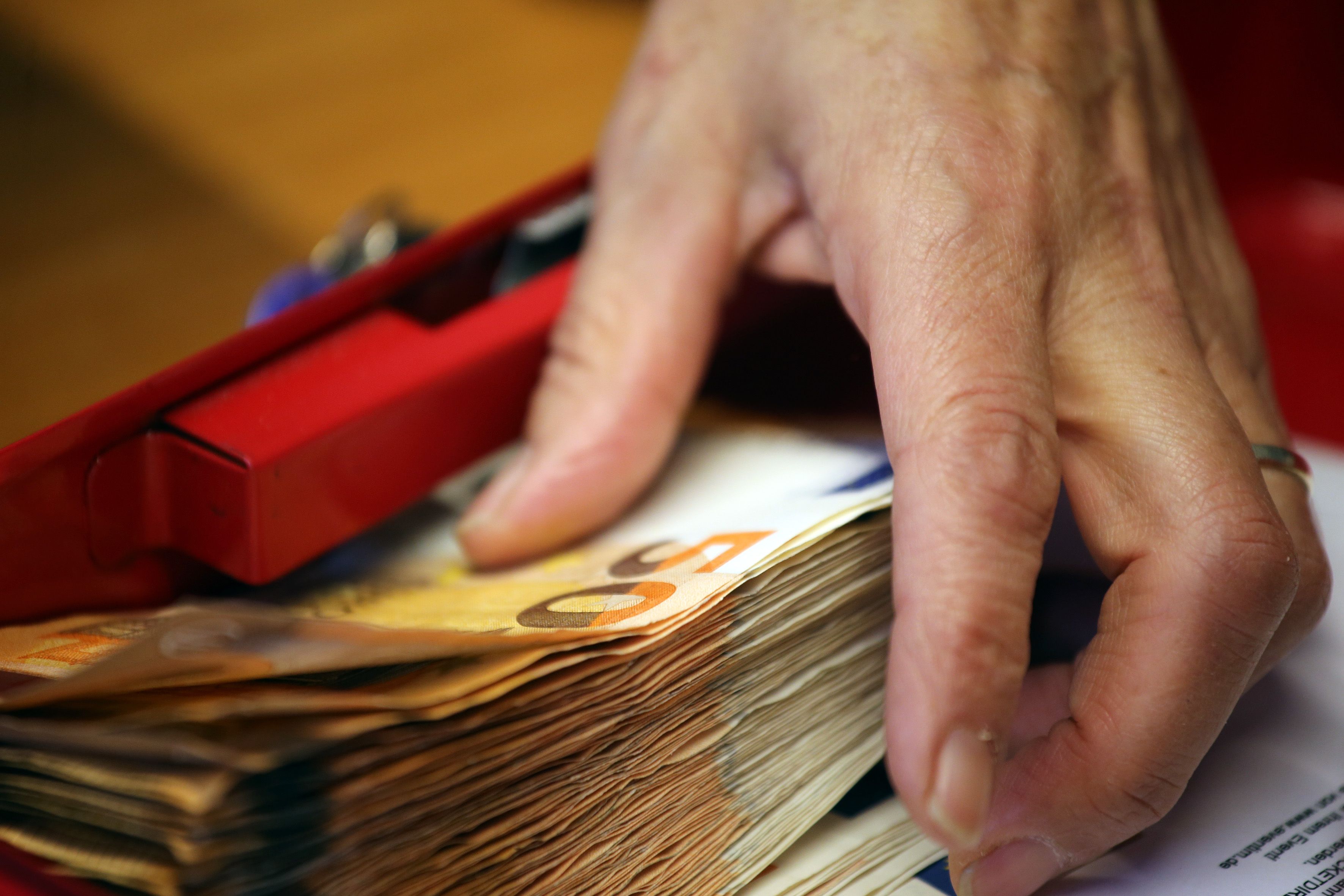 Heute.at - So viel Budget haben Niederösterreicher pro Jahr