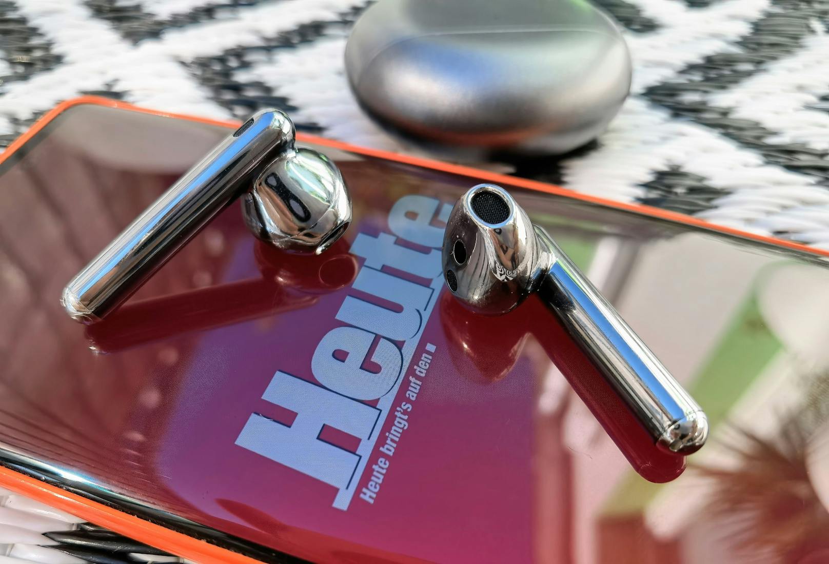 Huawei wagt den vierten Streich bei seiner In-Ear-Kopfhörer-Serie FreeBuds. Die Huawei FreeBuds 4 um 129 Euro bieten ...