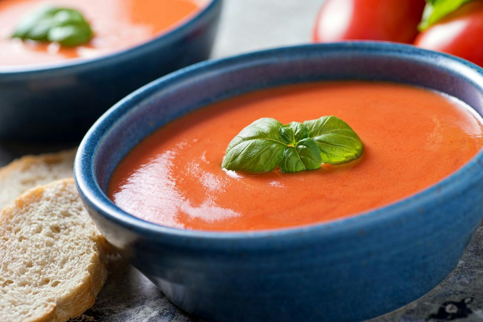 Eine feurige Tomatensuppe soll den Geschmacksinn wieder zum Leben erwecken.