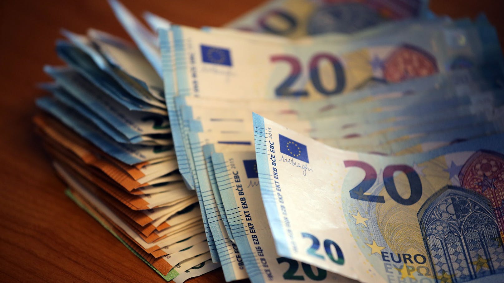 Der 53-Jährigen wurden 44.000 Euro versprochen, das Geld kam nie an.
