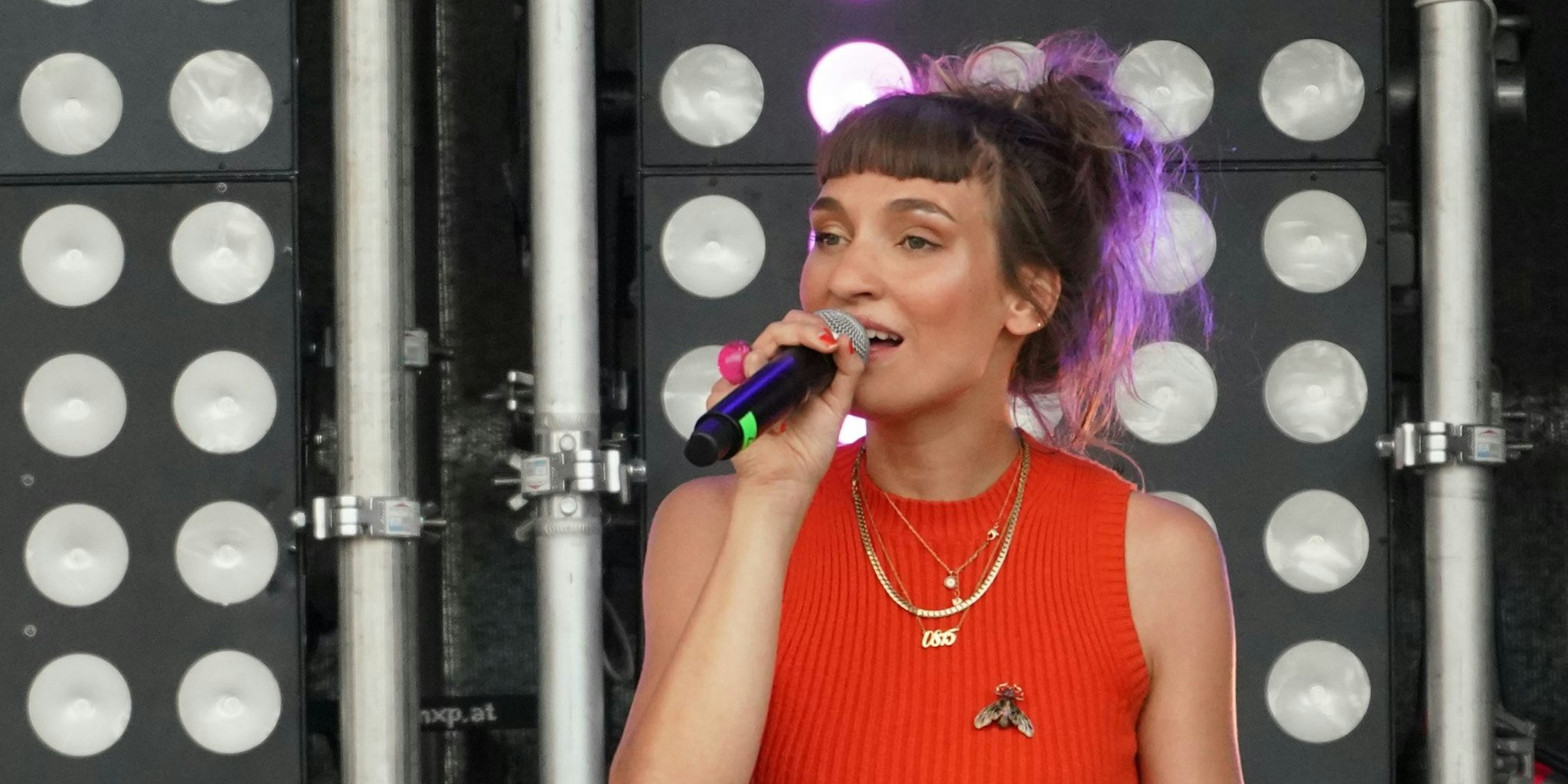 Anna Buchegger auf der Starmania-Tour