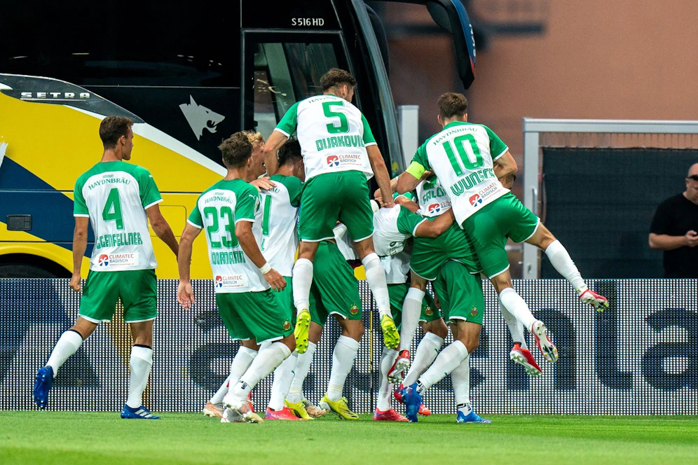 Rapid schreibt erstmals voll an