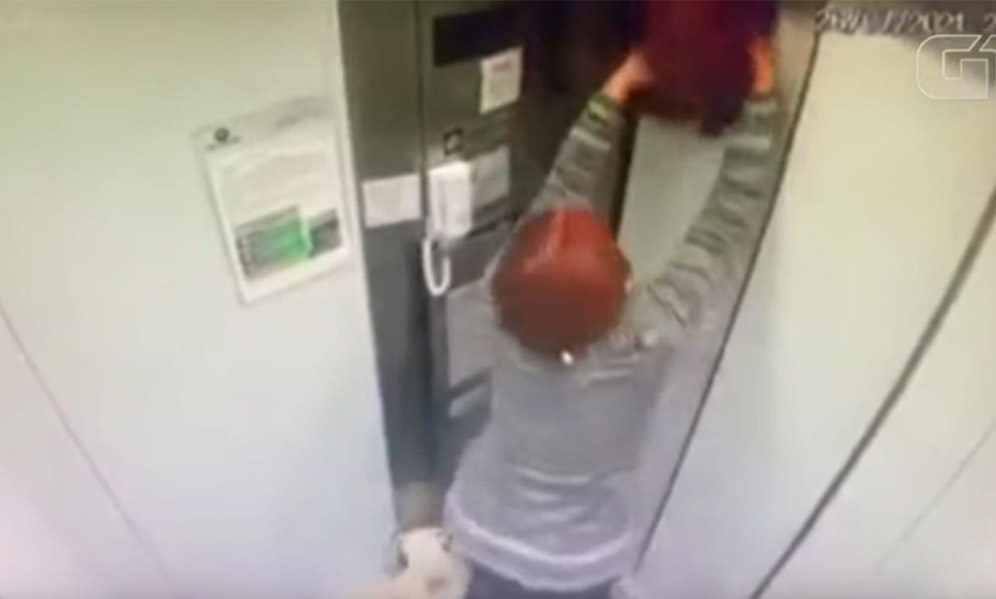 Fahrstuhl-Drama in Brasilien. 