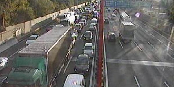 Die Situation auf der A23 beim Knoten Prater.