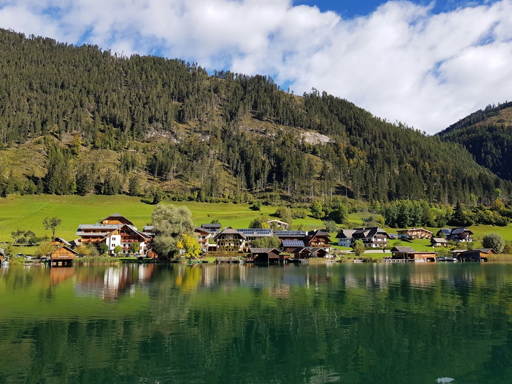 Blick auf den Weißensee in Kärnten.