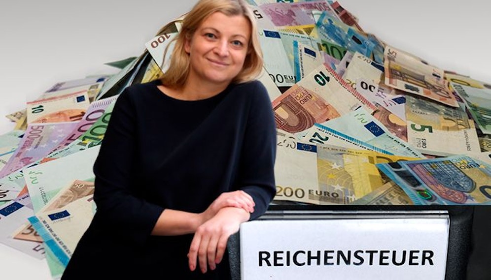 Die GPA-Bundesvorsitzende Barbara Teiber (