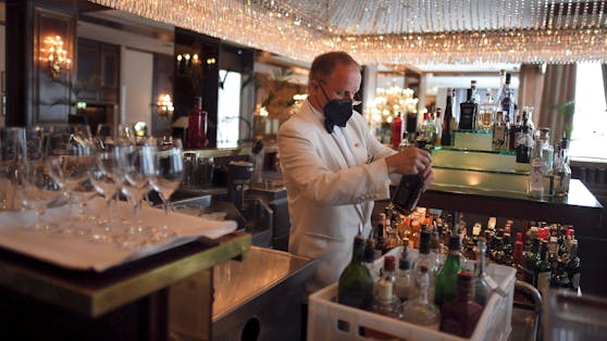 Eine Hotelbar in Wien