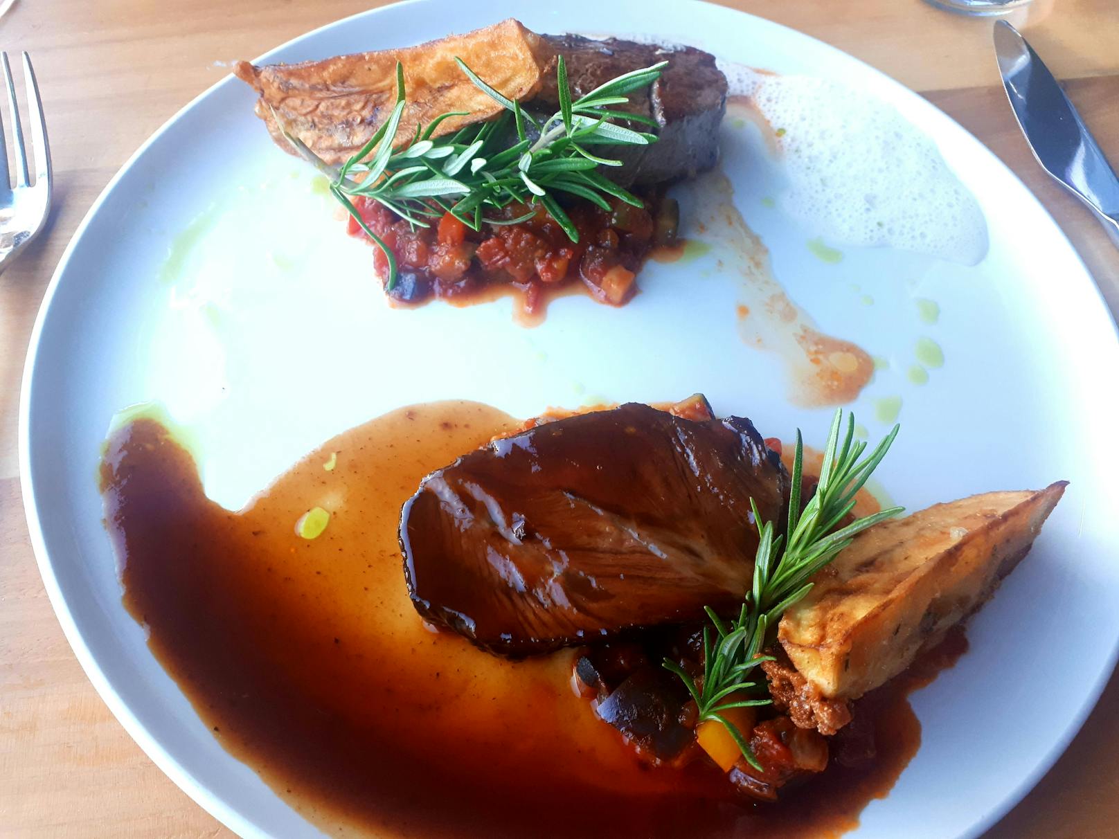 Geschmortes Wangerl und Filet "Best of Beef" im Schlossberg Restaurant&nbsp;