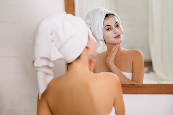Beauty-Produkte können ihre Wirksamkeit einbüßen, wenn man sie nicht richtig aufträgt.