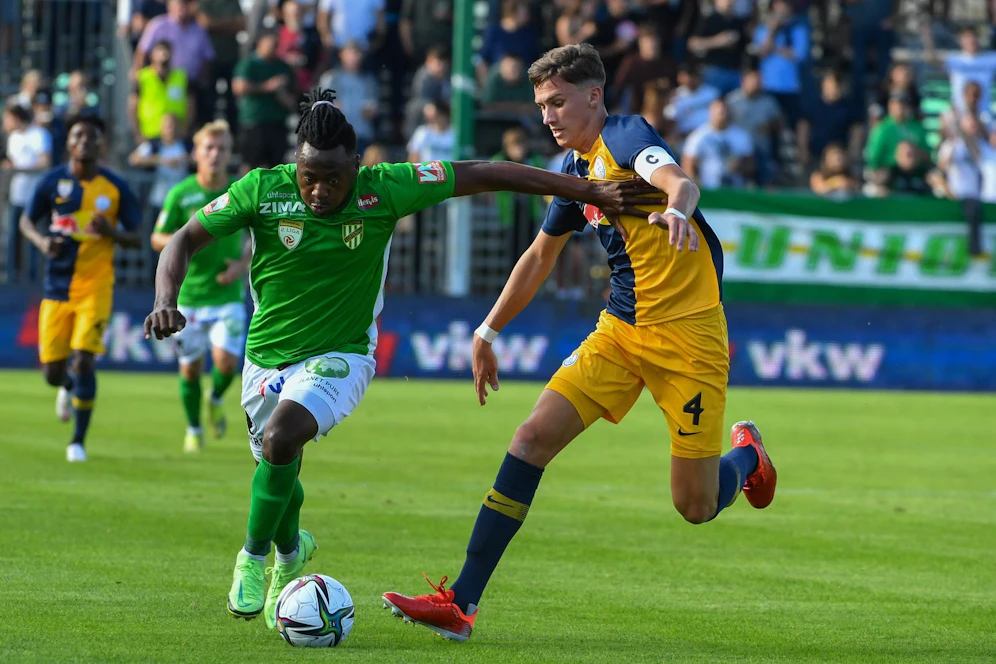 Austria Lustenau schlägt Liefering. 