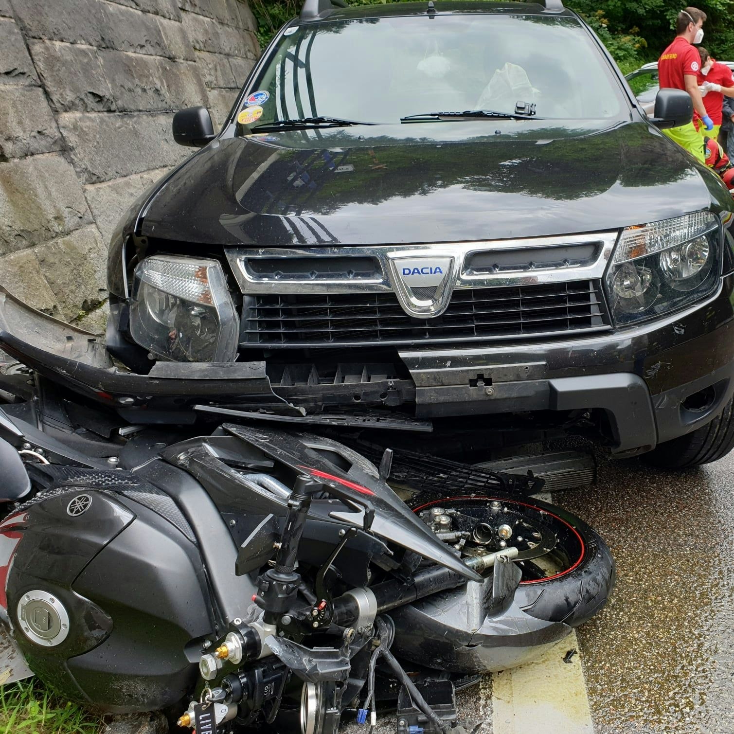 Der Biker wurde schwer verletzt.