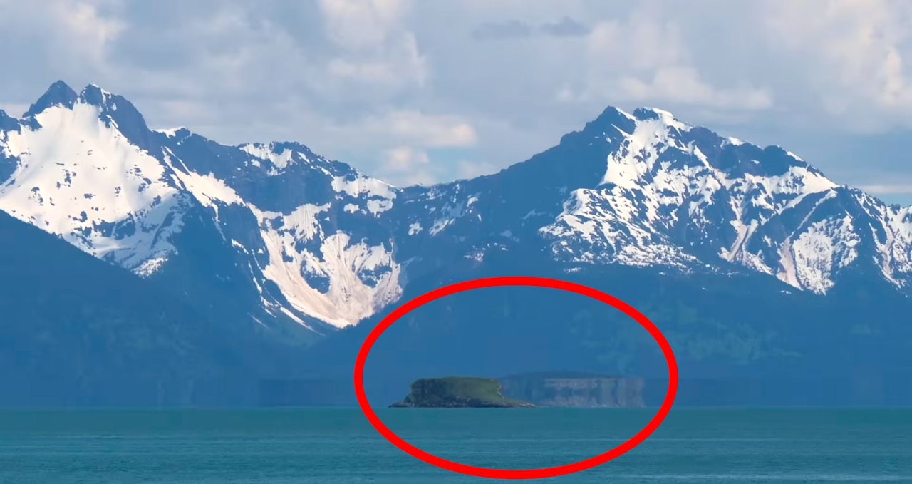 Heute.at - Schwebendes UFO vor Alaskas Küste gibt Rätsel auf