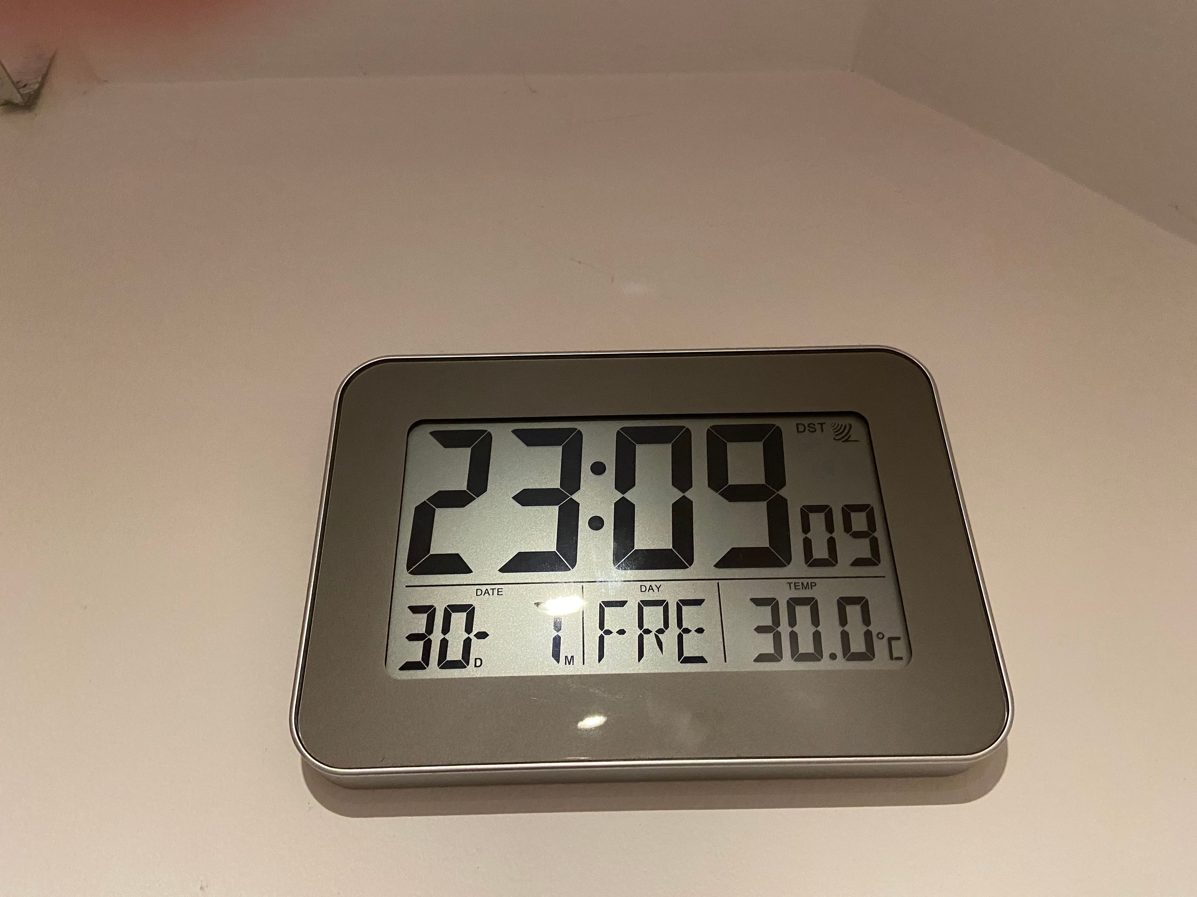 Selbst nach 23 Uhr hat es bei dem Wiener 30 Grad in der Wohnung.