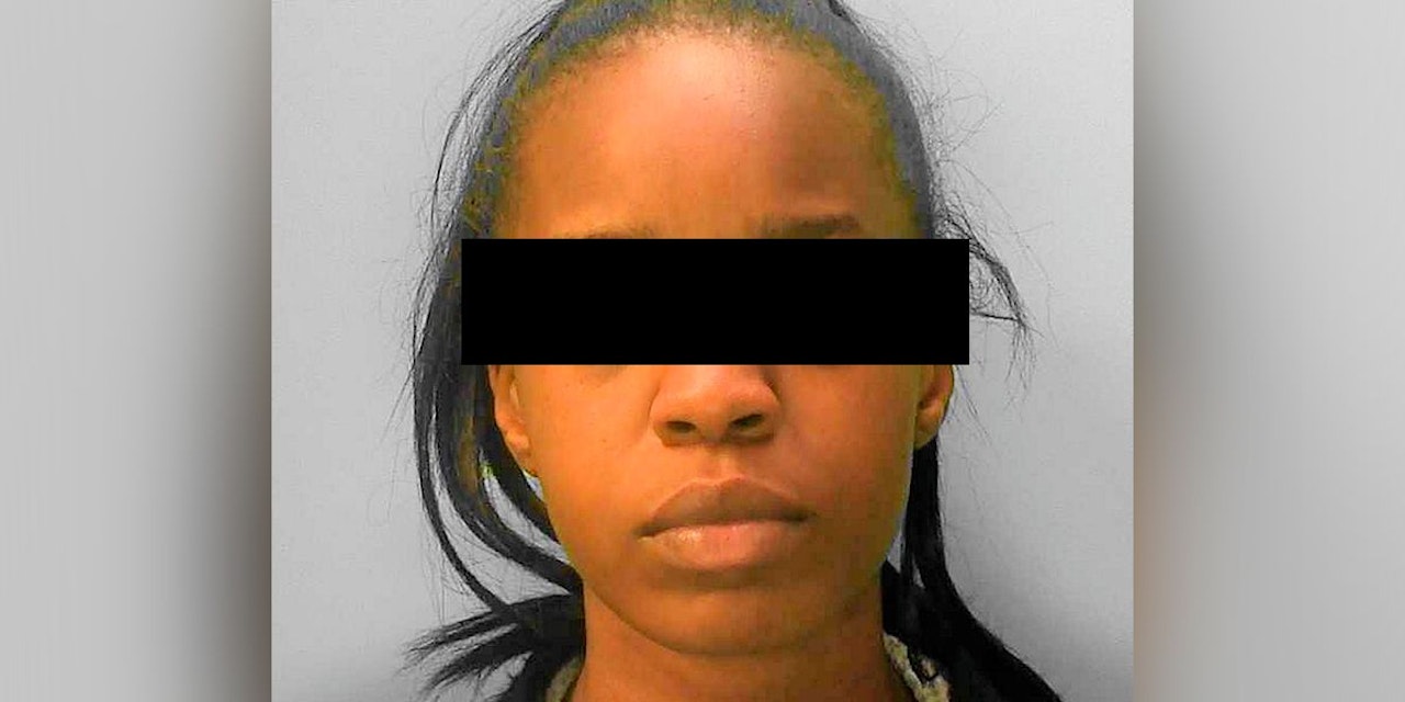 Heute.at - Mutter lässt Tochter (1) verhungern, feiert lieber Party