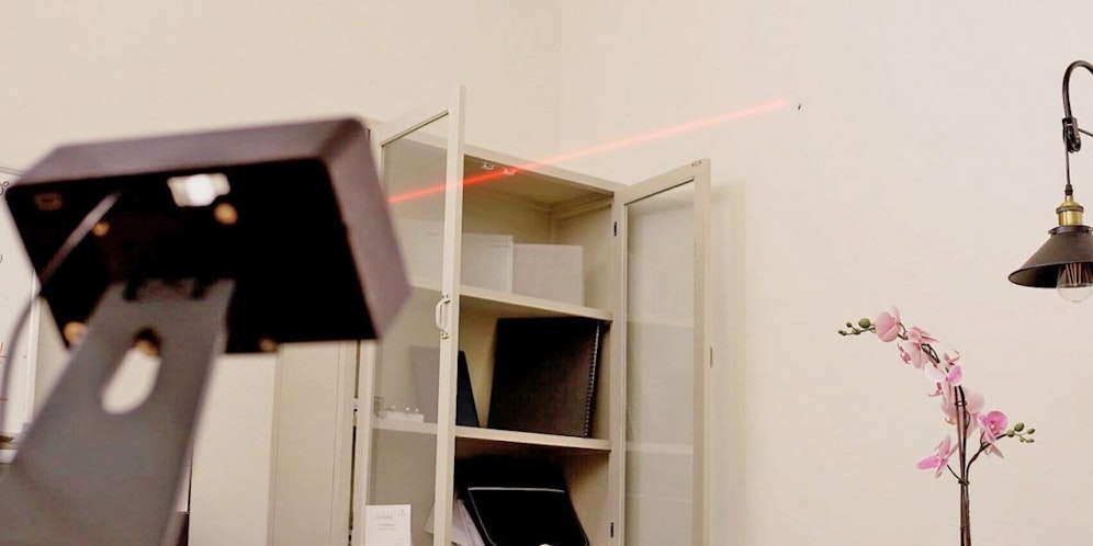 Laserstrahl macht Schluss mit lästigen Insekten.