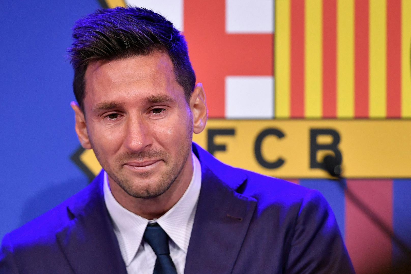 Lionel Messi in Tränen aufgelöst.