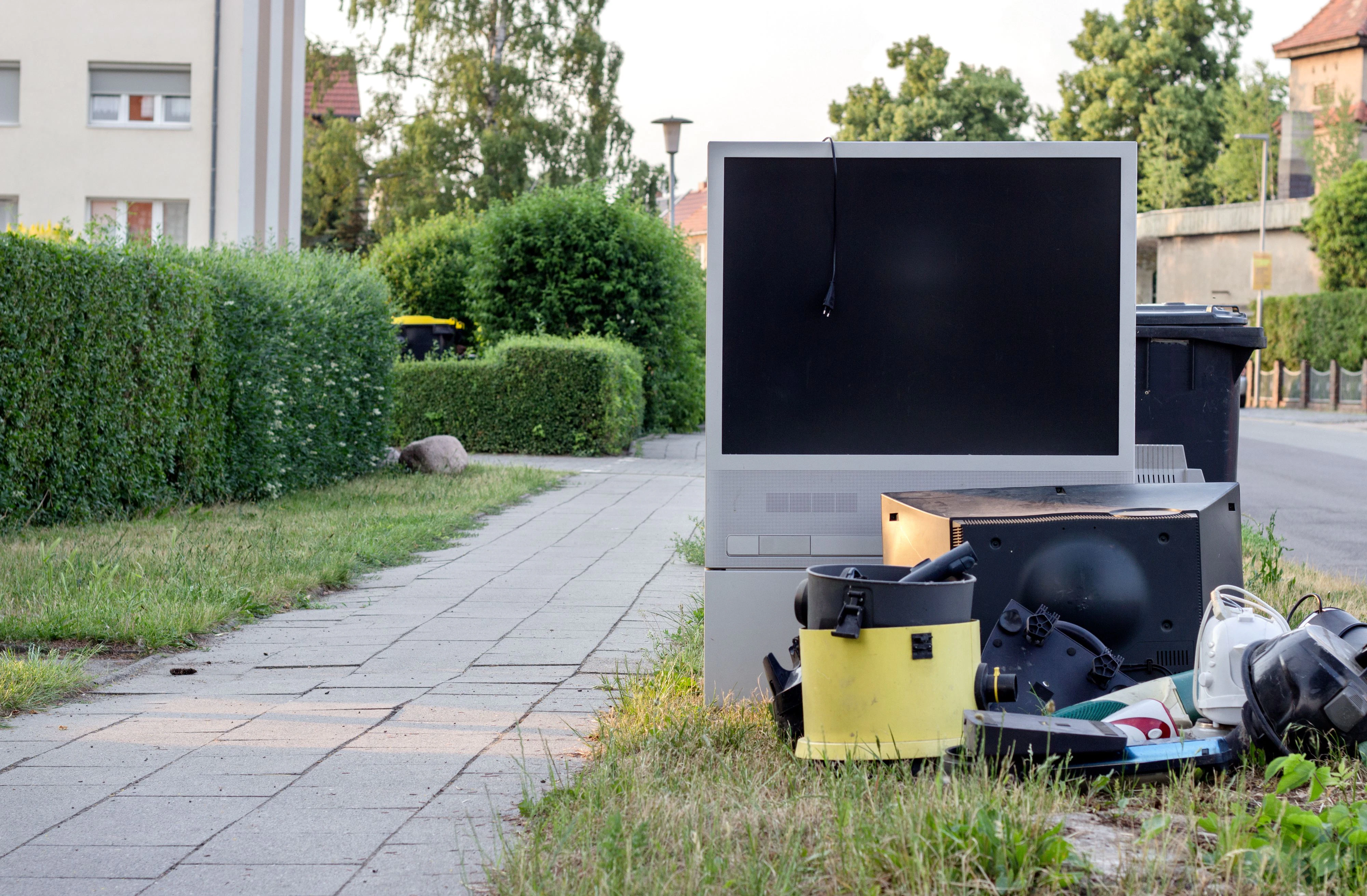 Müllsammler haben es vor allem auf Elektrogeräte abgesehen.