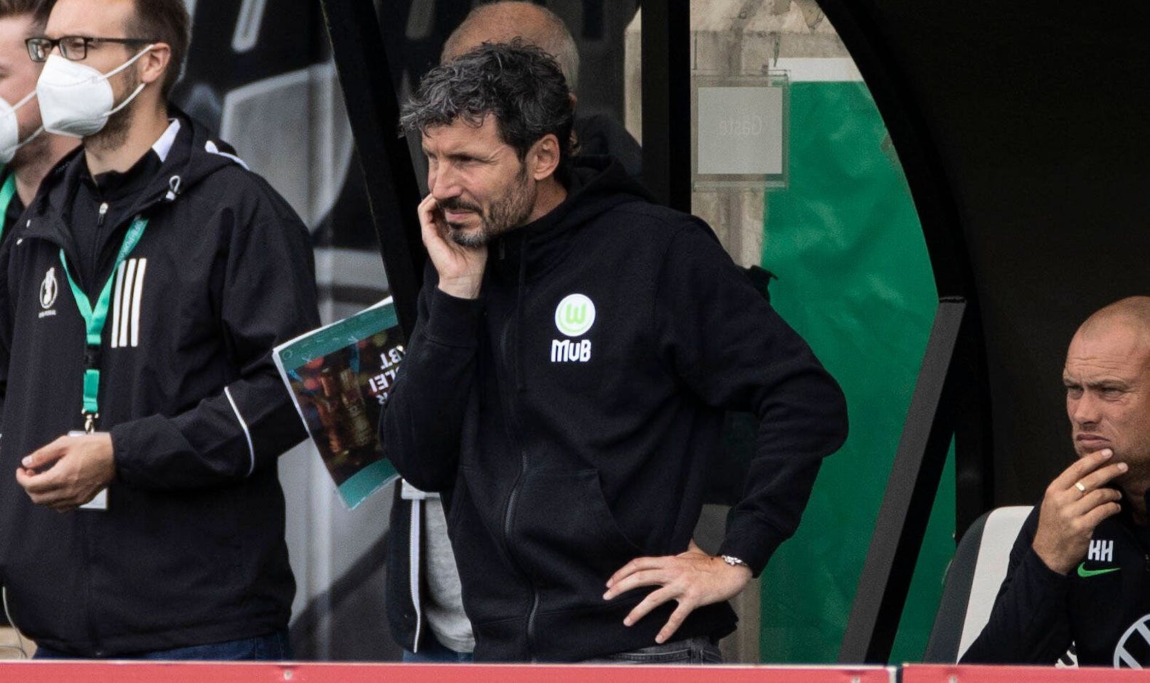 Wolfsburg-Coach Mark van Bommel