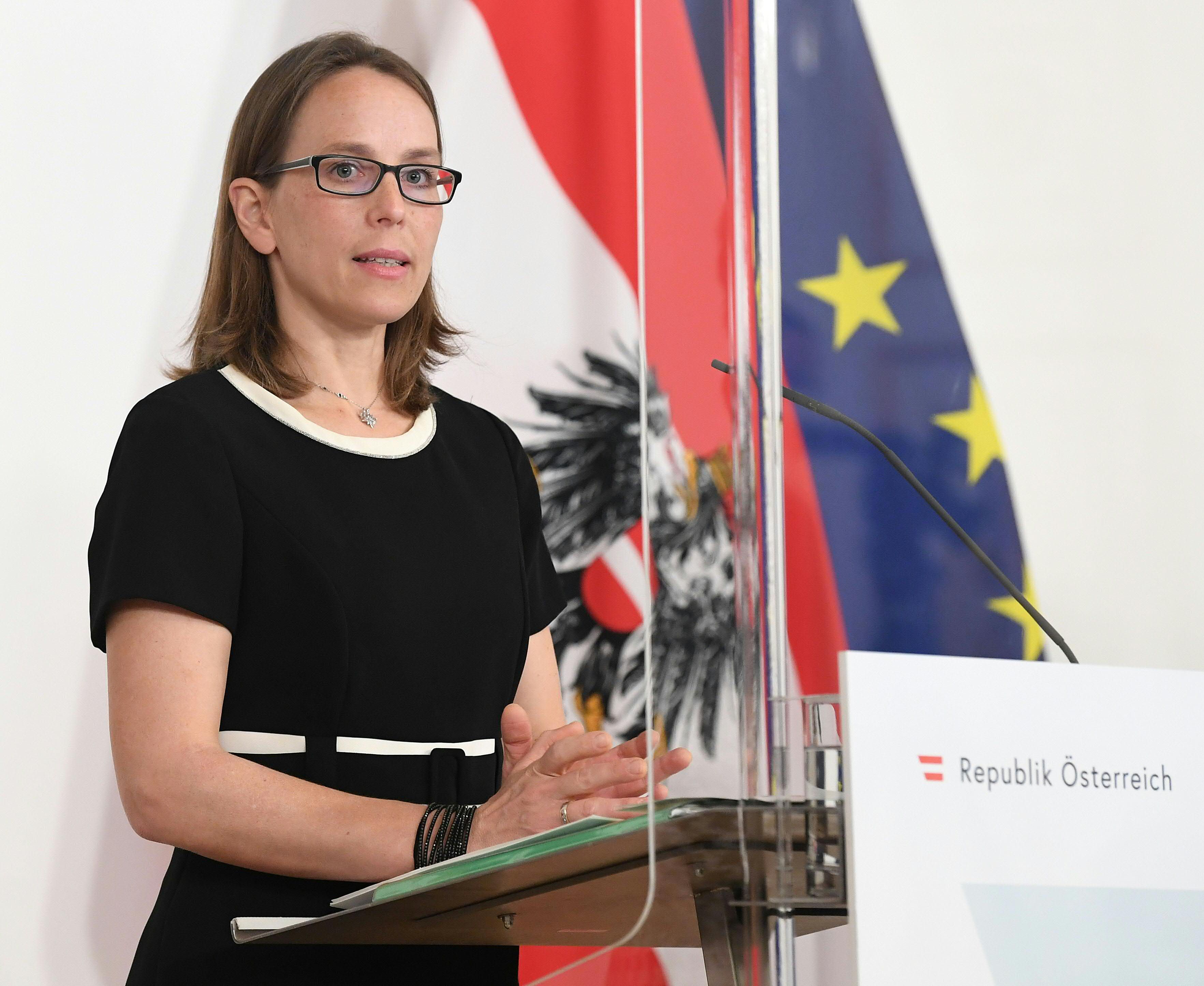 Maria Paulke-Korinek ist die Leiterin der Impfabteilung im Gesundheitsministerium.