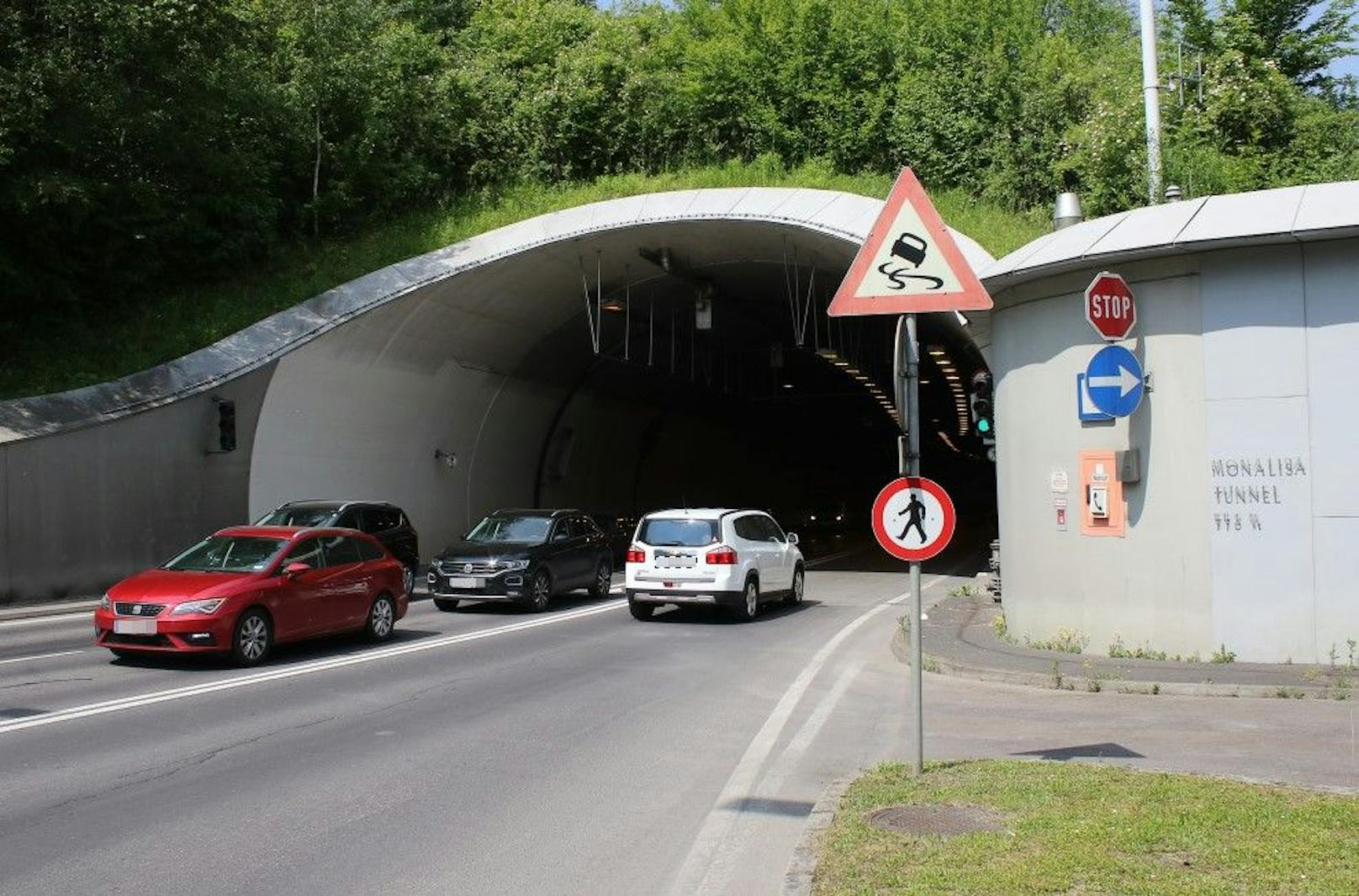 Mit 159 km/h bretterte ein Raser in den Mona-Lisa-Tunnel.