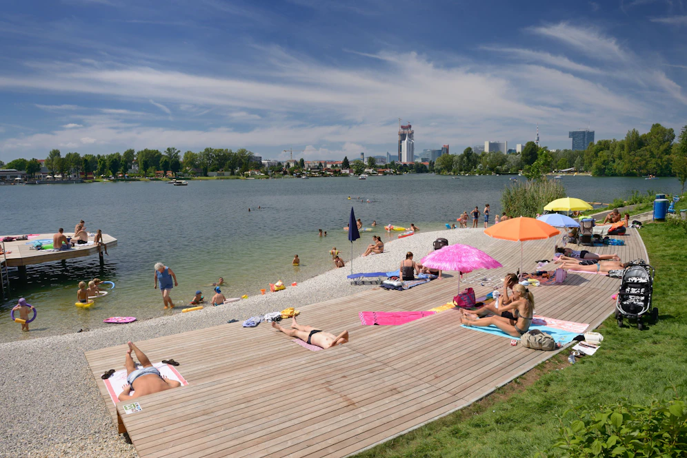 Die Alte Donau ist im Sommer immer gut besucht. Archivbild