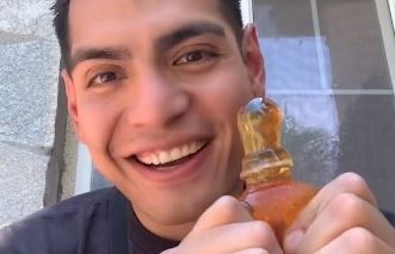 Dave Ramirez war der erste, der den gefrorenen Honig auf Tik Tok postete. 