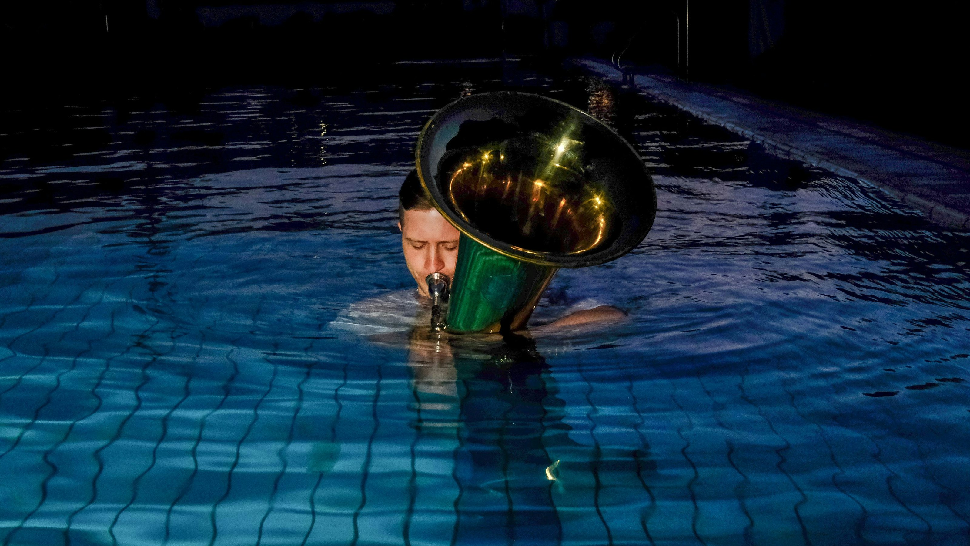 Bei der Badeoper "duck and listen!" von Georg Nussbaumer werden Wiener Bäder zur Musikbühne. Auch unter Wasser gibt’s was auf die Ohren!