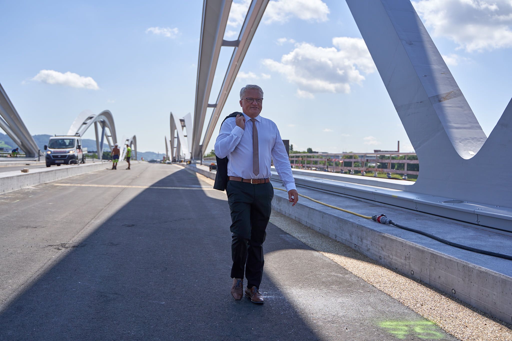 Klaus Luger bekommt es bei der Bürgermeisterwahl mit neune Gegnerinnen und Gegnern zu tun.