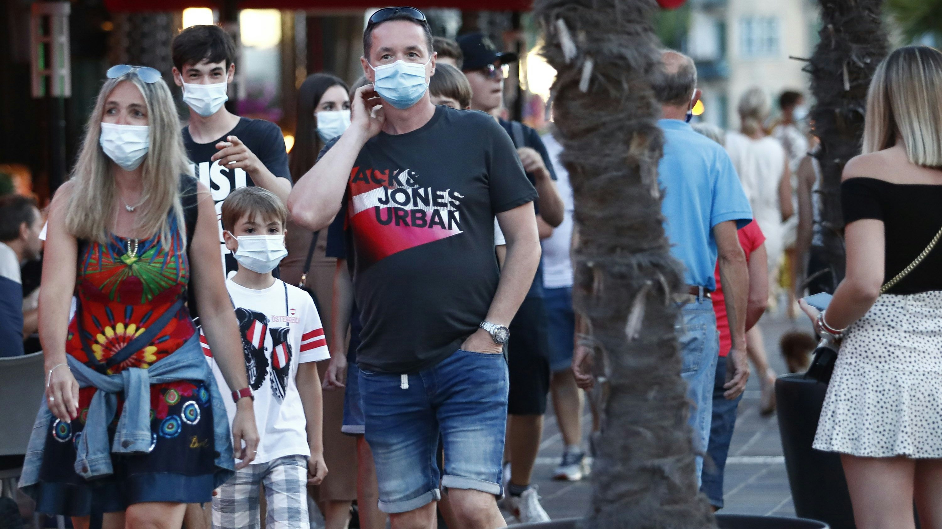 Die Maskenpflicht könnte ausgeweitet werden.