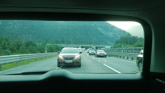 Stau vor Mautstation Richtung Tarvis