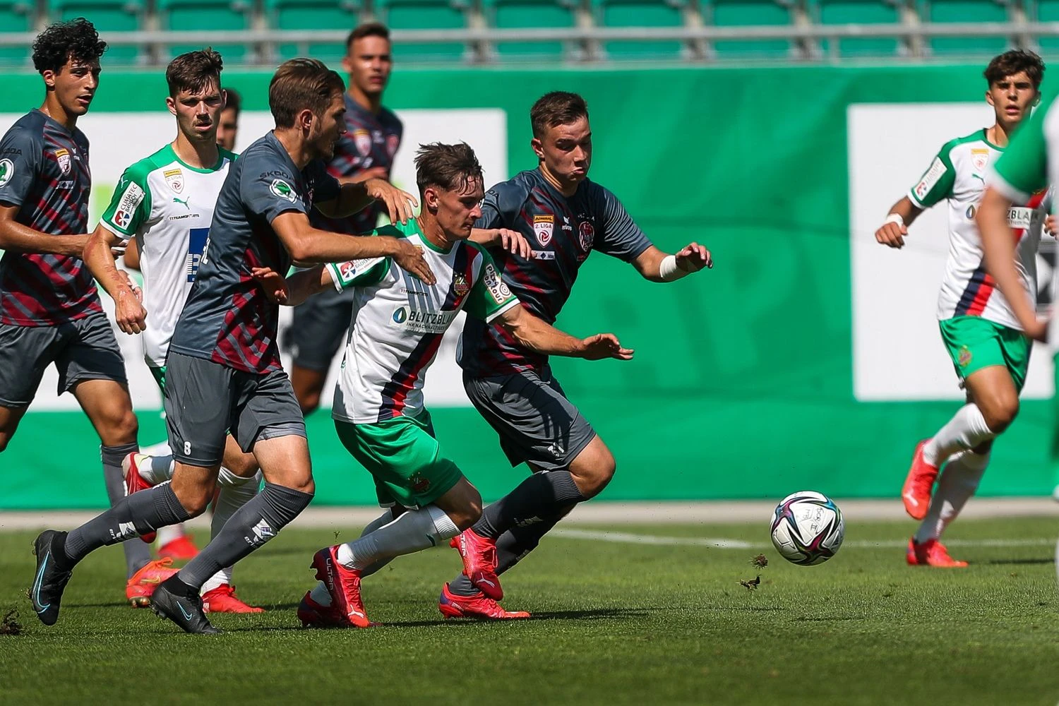 Die Rapid-Amateure gehen gegen Kapfenberg unter.