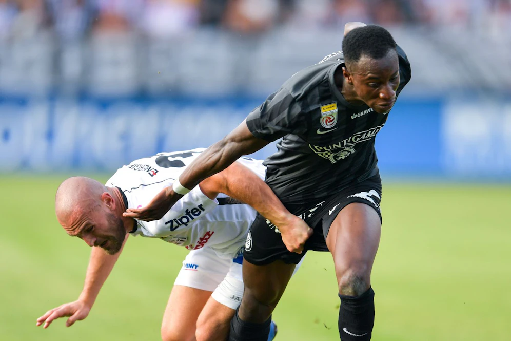 Kelvin Yeboah bringt Sturm beim LASK in Führung.
