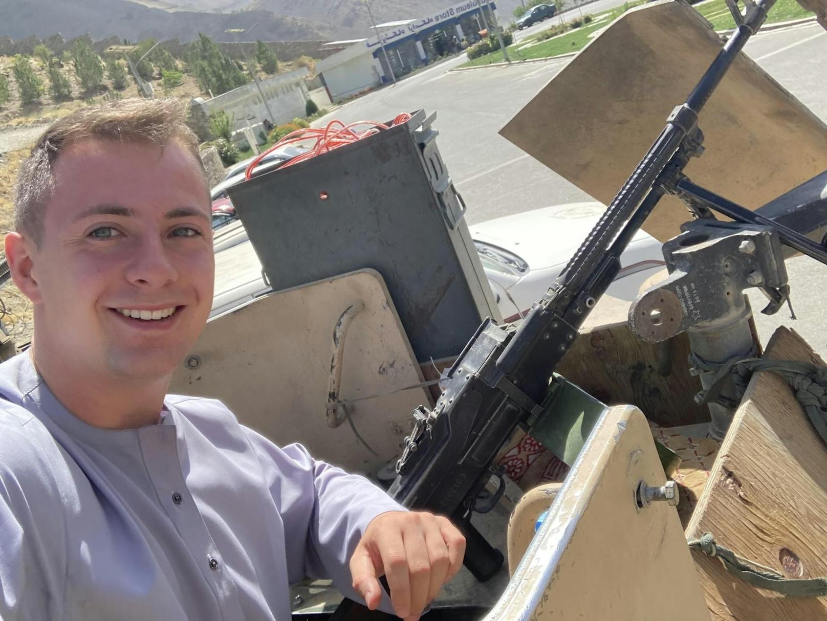 Der britische Student Miles Routledge sitzt in Afghanistan fest. "Ich dachte, es würde gut gehen", war er noch vor Kurzem von seinem Trip überzeugt.